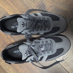 Adidas Samba - Charcoal and Ebony